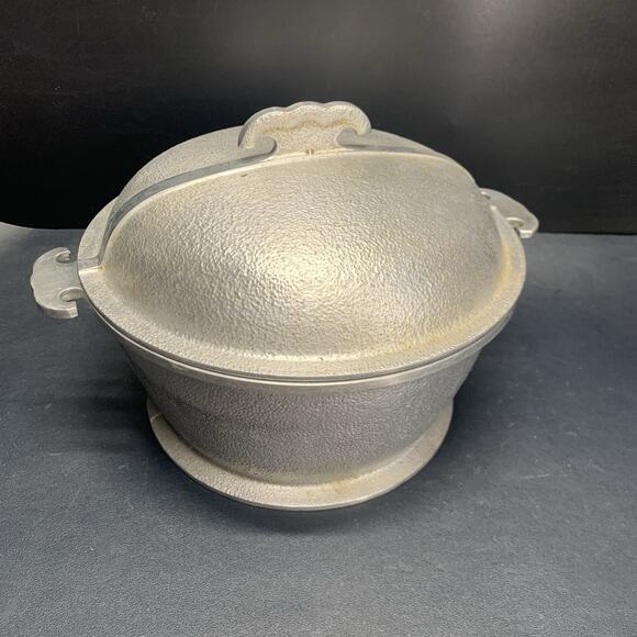 Vtg Guardian Ware Service Cast Hammered Aluminum 10” Round Roasting Pot W/Lid - Picture 1 of 10